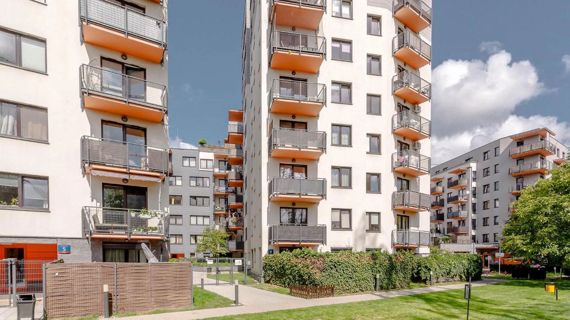 Chill Apartments Studio Warszawa 0*,